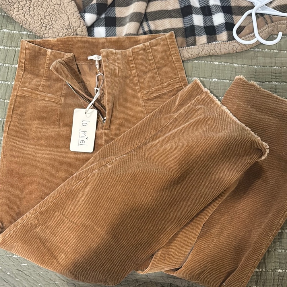 LA MIEL Tan Corduroy Pants